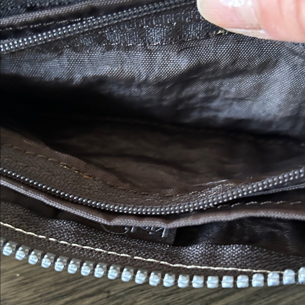 Kipling Brown Pouch with Monkey Keychain - Picture 7 of 9